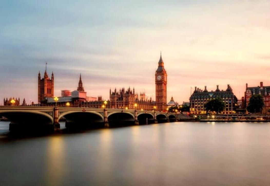 Aplacetostay Apartment, Zone 1 Wate * Londra