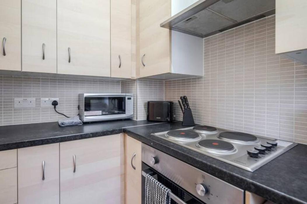 Aplacetostay Apartment, Zone 1 Wate Alloggio in famiglia